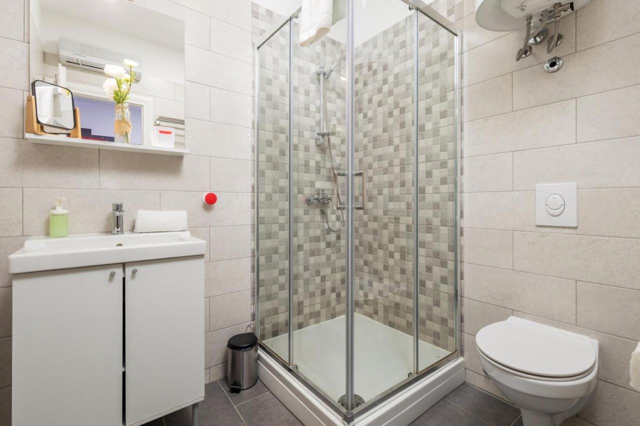 Delta Rooms Rijeka Bagian luar foto