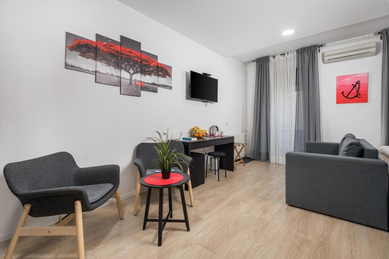 Delta Rooms Rijeka Bagian luar foto