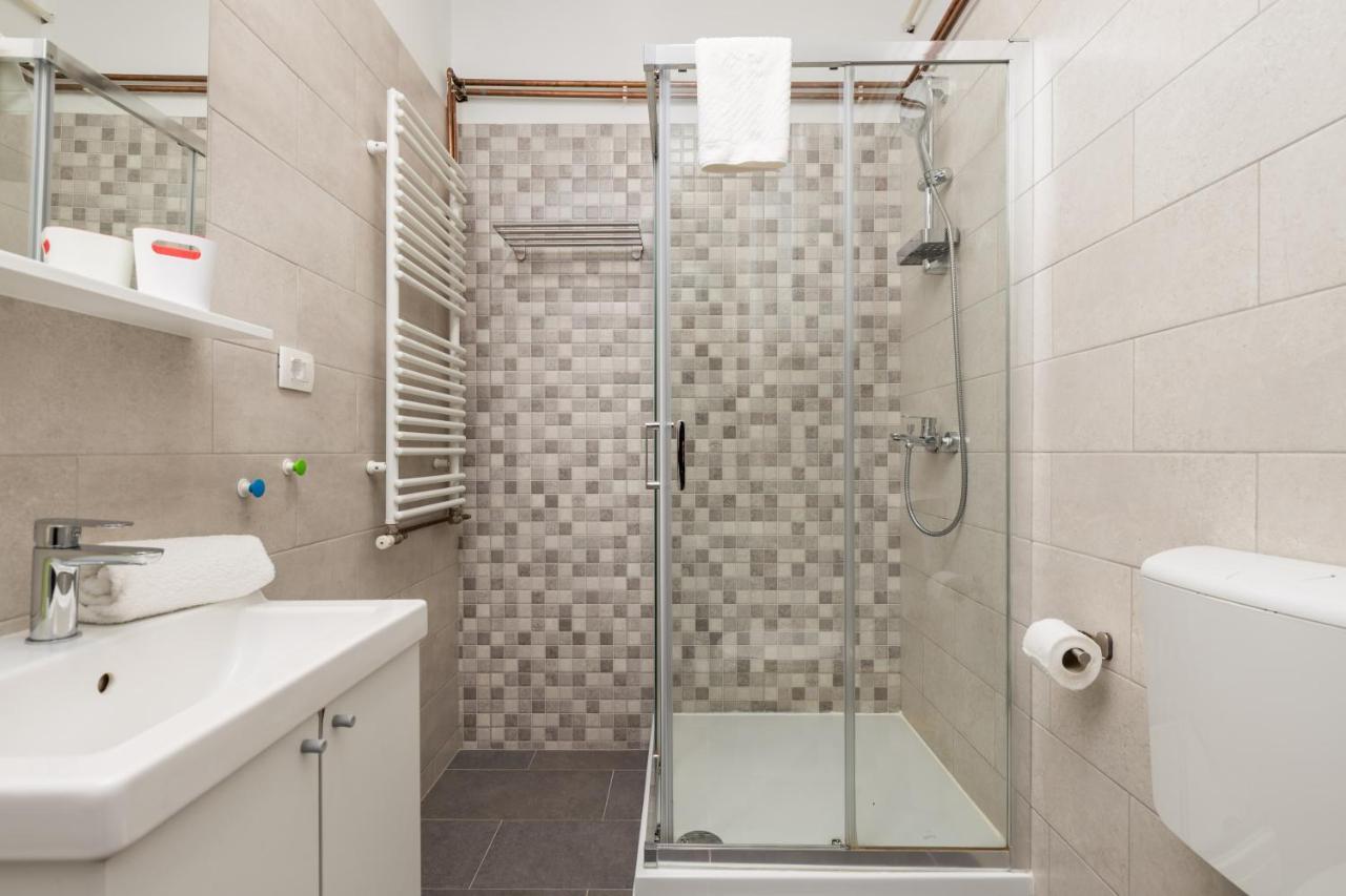 Delta Rooms Rijeka Bagian luar foto