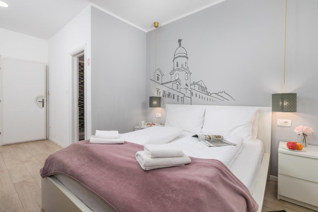 Delta Rooms Rijeka Bagian luar foto